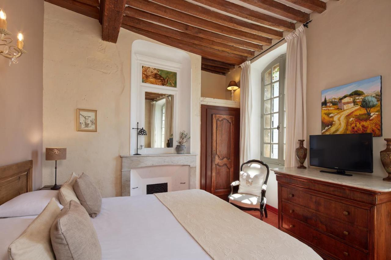 Hotel De L'Atelier Villeneuve-les-Avignon Exterior photo