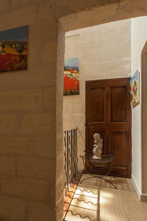 Hotel De L'Atelier Villeneuve-les-Avignon Exterior photo